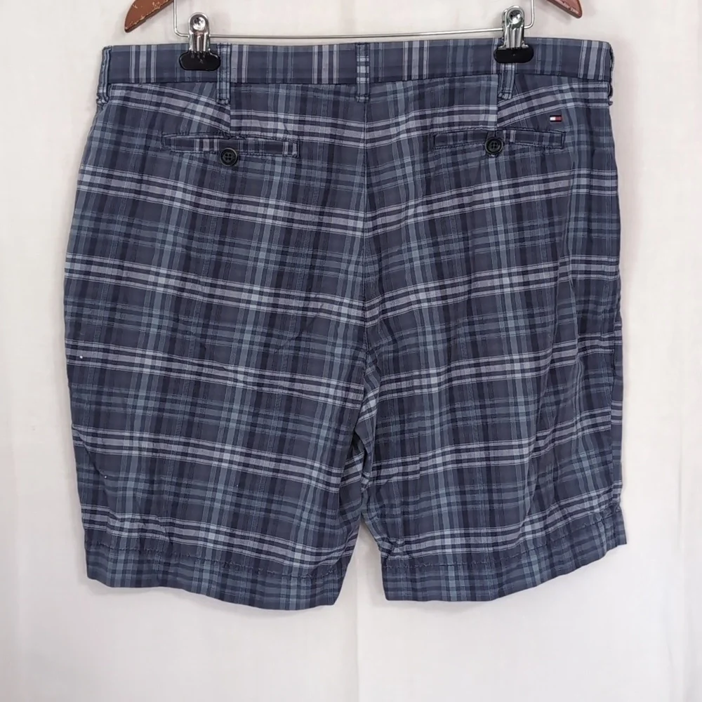 Tommy Hilfiger Blue Plaid Custom Fit Shorts Size 38